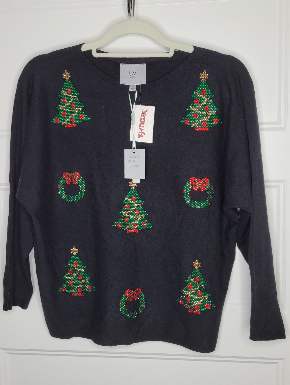 NWT Liv Milano Christmas sweater Size M